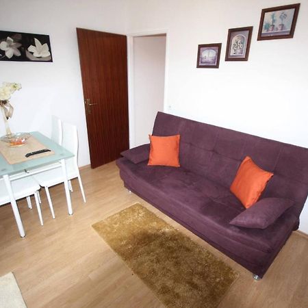 Small Apartment For A Great Holiday Zadar Exterior foto